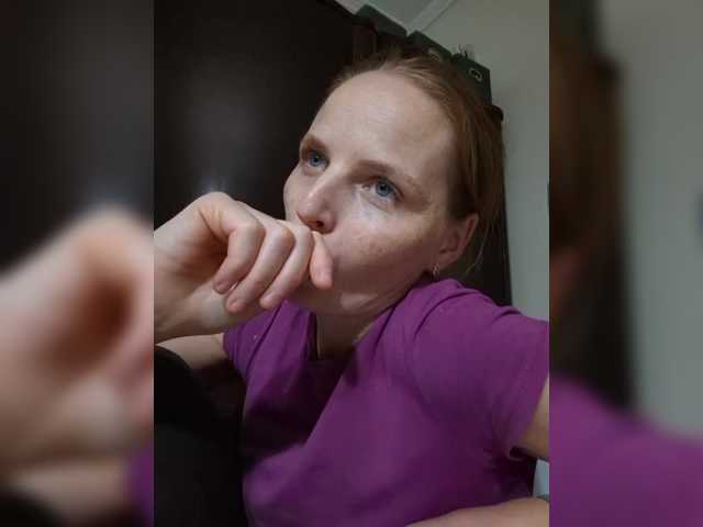 Lulu-Erotica live cam on BongaCams