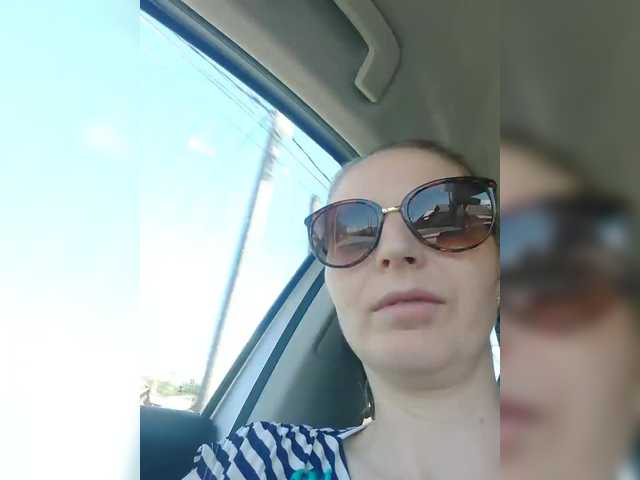 Lulu-Erotica live cam on BongaCams