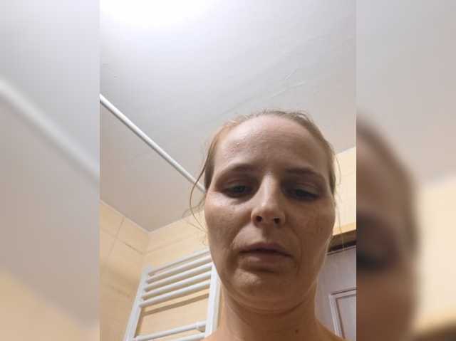 Lulu-Erotica live cam on BongaCams