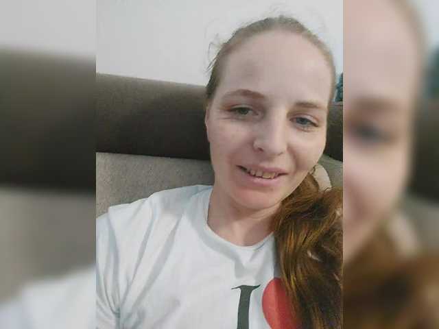 Lulu-Erotica live cam on BongaCams