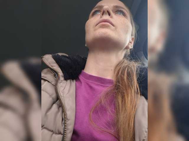 Lulu-Erotica live cam on BongaCams
