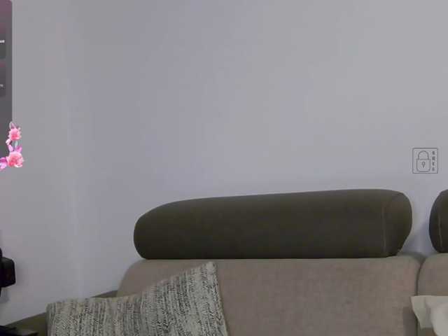 Lulu-Erotica live cam on BongaCams