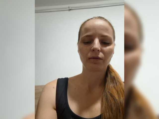 Lulu-Erotica live cam on BongaCams