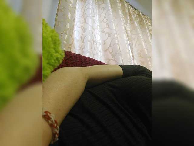 Lulu-Erotica live cam on BongaCams