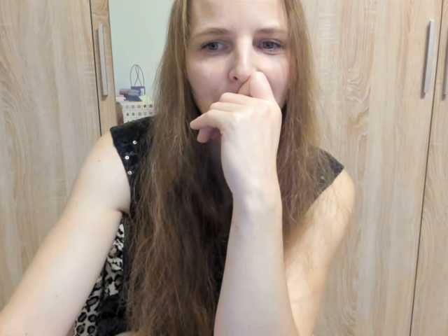 Lulu-Erotica live cam on BongaCams