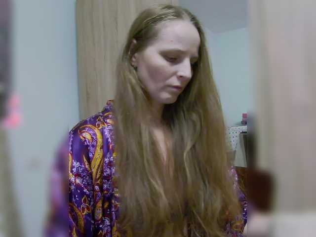 Lulu-Erotica live cam on BongaCams