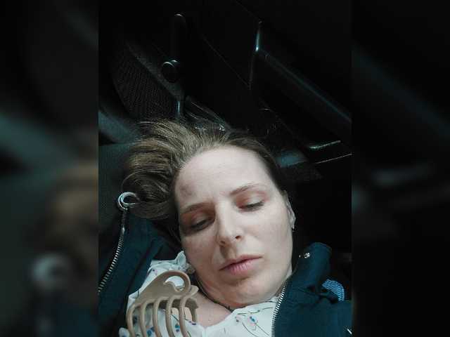 Lulu-Erotica's BongaCams show and profile