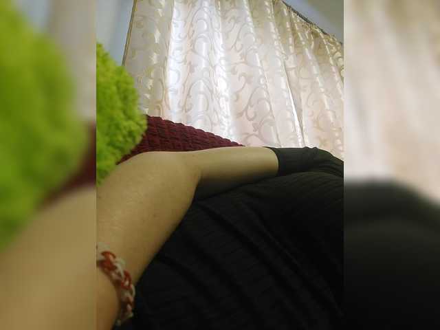 Lulu-Erotica live cam on BongaCams