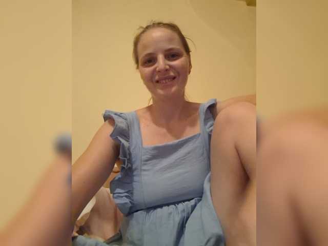 Lulu-Erotica live cam on BongaCams