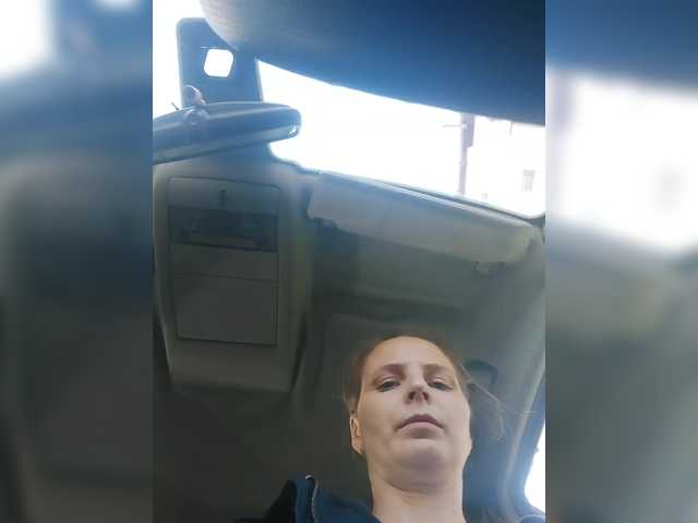 Lulu-Erotica's BongaCams show and profile