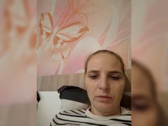 Lulu-Erotica live cam on BongaCams