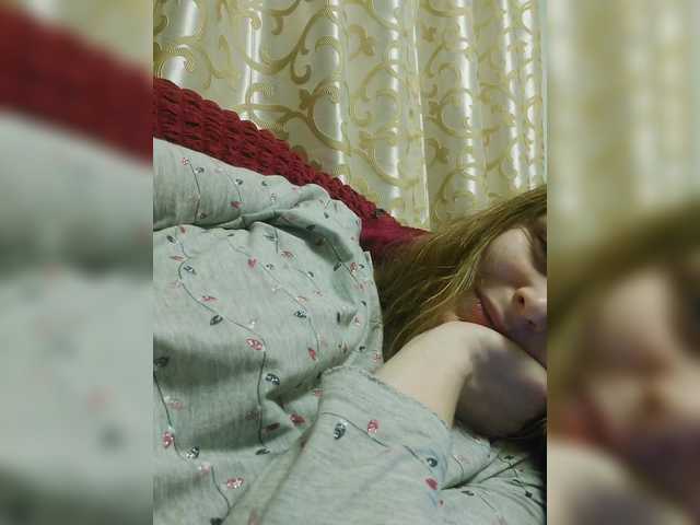 Lulu-Erotica's BongaCams show and profile