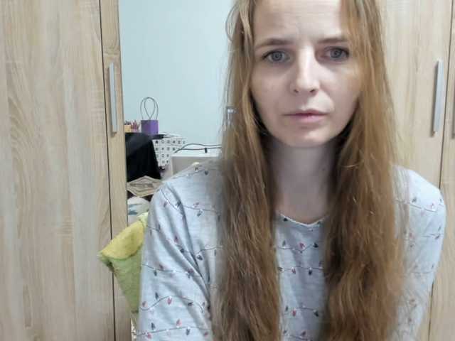 Lulu-Erotica live cam on BongaCams