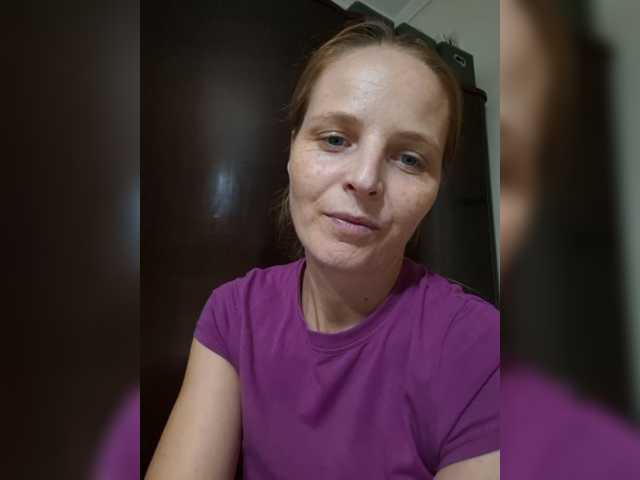 Lulu-Erotica live cam on BongaCams
