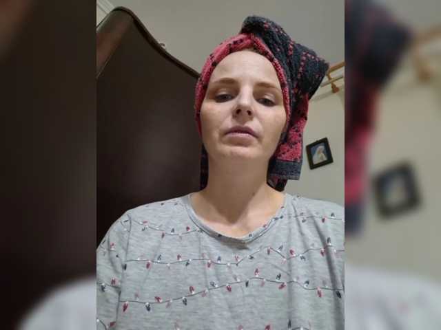 Lulu-Erotica live cam on BongaCams