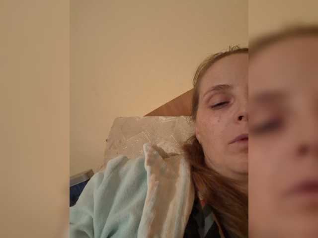 Lulu-Erotica live cam on BongaCams