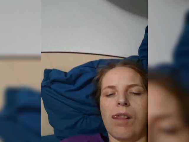 Lulu-Erotica live cam on BongaCams