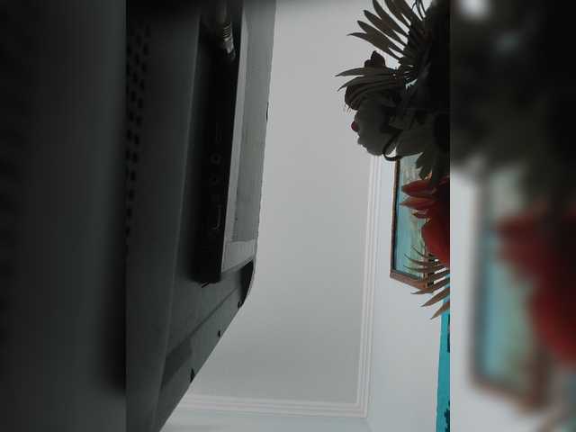 Lulu-Erotica live cam on BongaCams