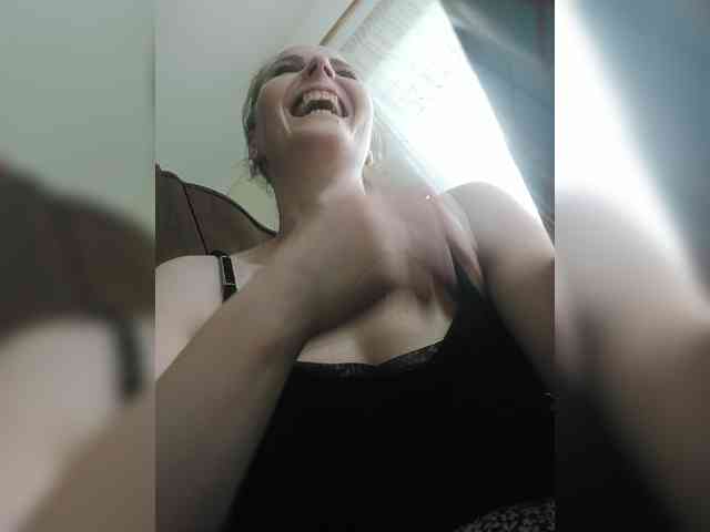 S-O-F-I-A webcam
