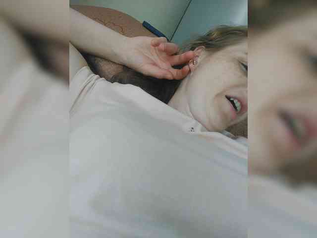 S-O-F-I-A webcam