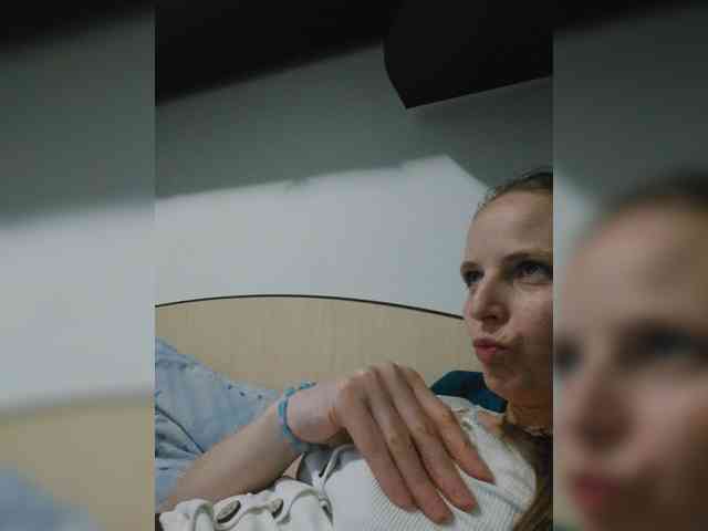 S-O-F-I-A webcam