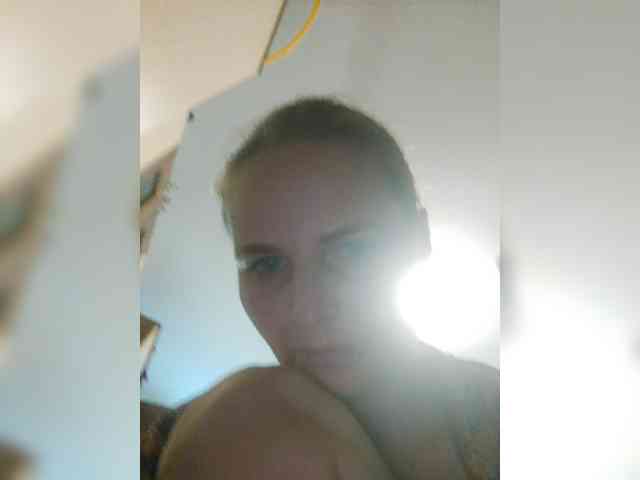 S-O-F-I-A webcam