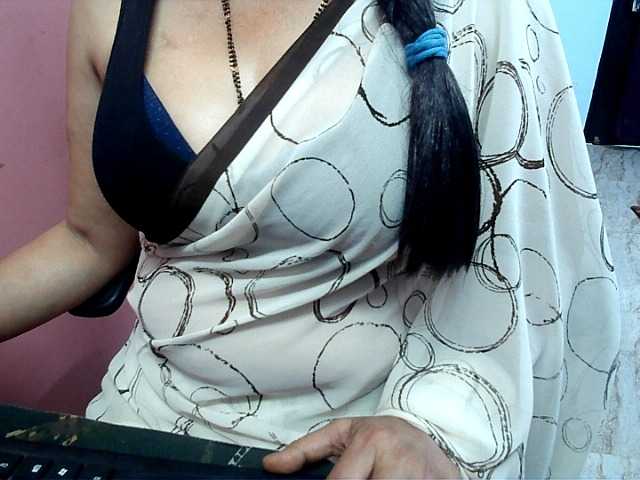Payalx live cam on BongaCams