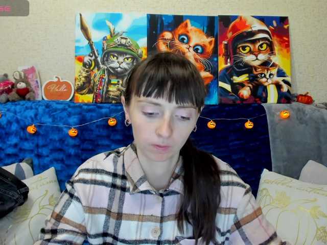 KathelinBrik, en directo ahora en BongaCams