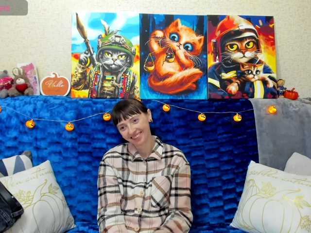 KathelinBrik, en directo ahora en BongaCams