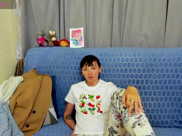 KathelinBrik live cam on BongaCams