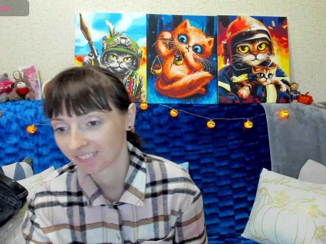 KathelinBrik, en directo ahora en BongaCams