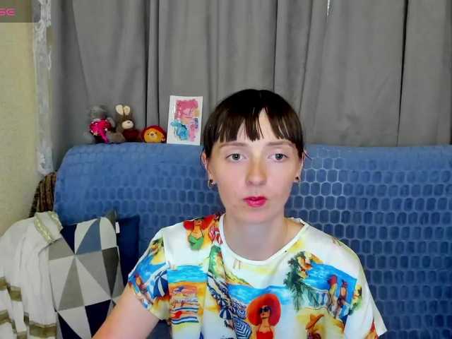 le modèle KathelinBrik est en webcam porno dans un show sur le site bongacams, il possède les tags suivants: White/Caucasian,Brunette,Hairy