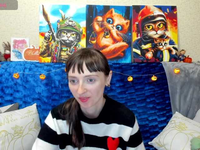 KathelinBrik, en directo ahora en BongaCams