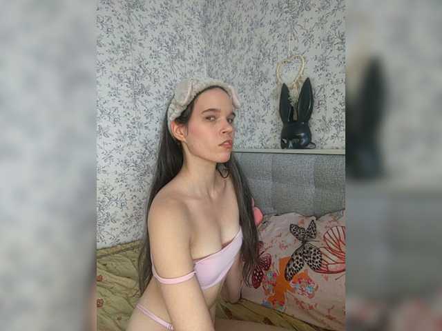 Nicole-Petit live cam on BongaCams