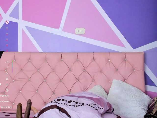 AngieCandy live cam on BongaCams