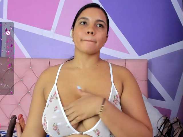 AngieCandy live cam on BongaCams