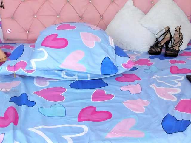 AngieCandy live cam on BongaCams