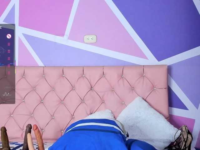 AngieCandy live cam on BongaCams