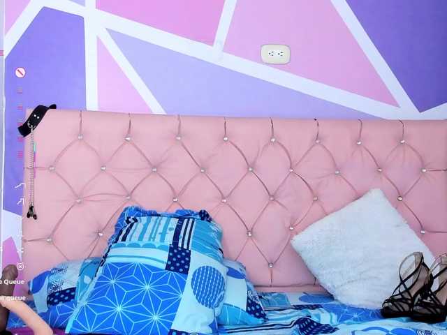 AngieCandy live cam on UnifiedCams
