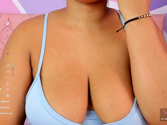 AngieCandy live cam on BongaCams