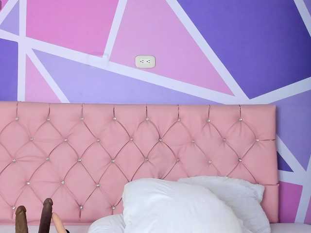AngieCandy live cam on BongaCams
