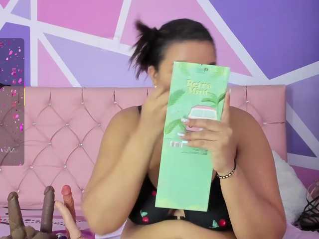 AngieCandy