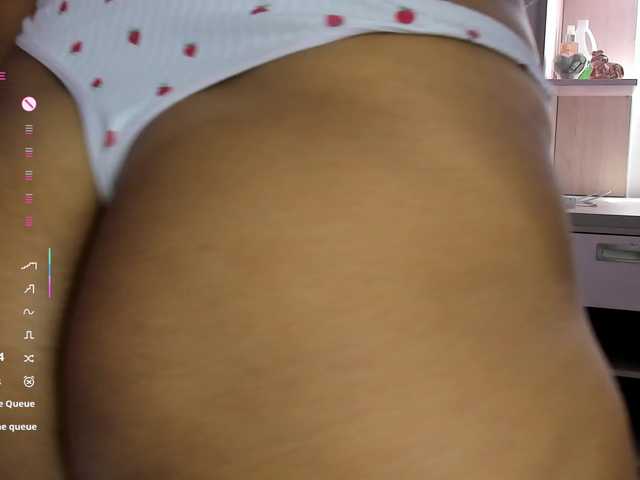 AngieCandy live webcam show
