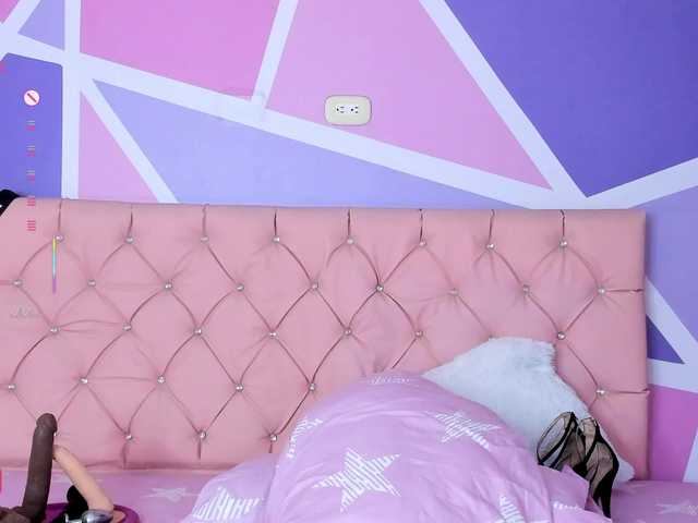 AngieCandy live cam on BongaCams