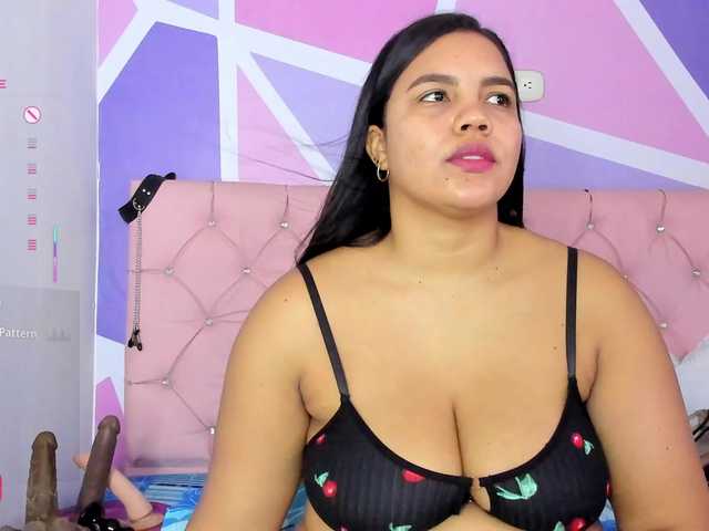 AngieCandy Cam en direct sur BongaCams