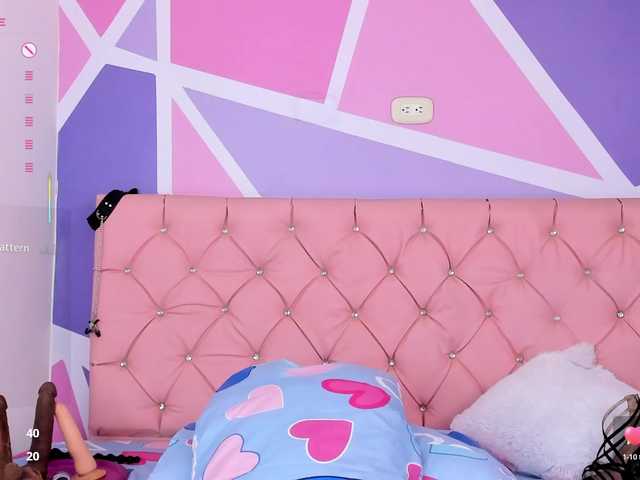 AngieCandy live webcam show