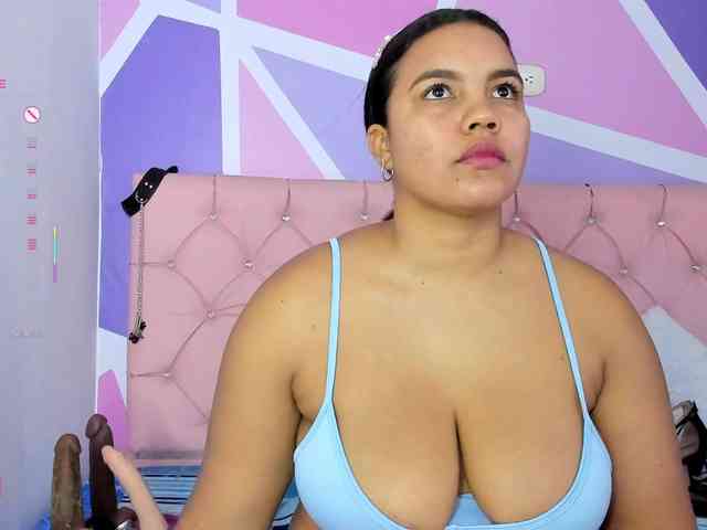 AngieCandy webcam