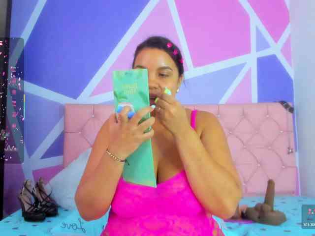AngieCandy