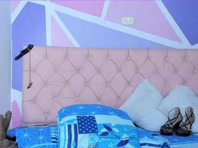 AngieCandy