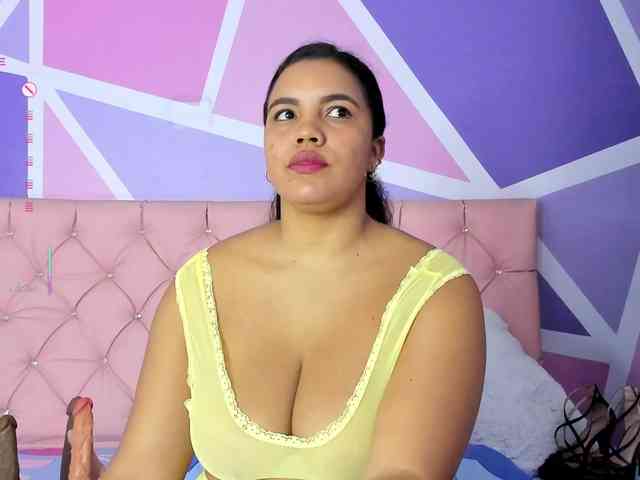 AngieCandy webcam
